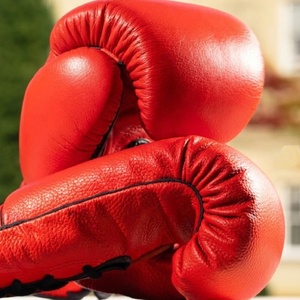 Bottes de boxe de haute qualité à lacets et fermeture auto-agrippante, modèle rouge, en cuir synthétique, OEM ODM, professionnelles, neuves, pour l'entraînement et le sparring - Product Image 4