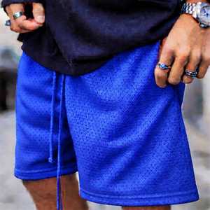 Shorts en maille respirants personnalisés avec logo, 220 g/m², décontractés, pour la gym, double couche, 100 % polyester, shorts de basketball en maille double couche - Product Image 1