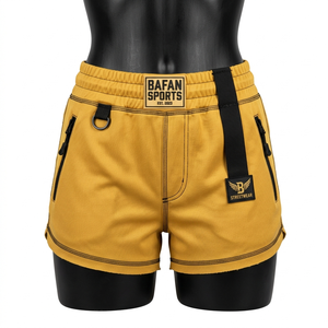 Shorts de mujer de alta calidad en poliéster y spandex, color amarillo, con costuras en contraste, bolsillo con cremallera, logotipo bordado en parche. - Product Image 5