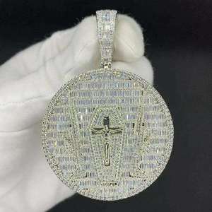 Nouvel Arrivage Collier Pendentif Rond Jésus en Argent Moissanite 5A Entièrement Pavé de Pierres, Style Hip-hop pour Hommes - Product Image 1