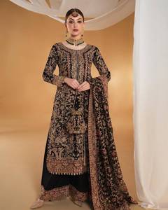 Ensemble Anarkali long noir gaufré en faux georgette pour femme avec dupatta, idéal pour les mariages et les fêtes – Infroissable, style indien soleil - Product Image 1