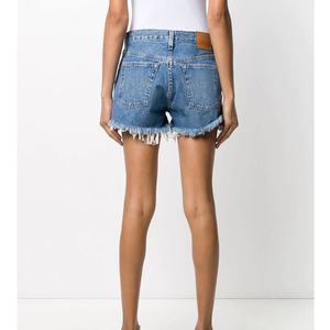 Shorts de mezclilla para mujer, con bordes sin rematar, transpirables, con cierre de cremallera, cinco bolsillos, estilo casual y a la moda. - Product Image 3
