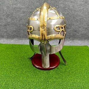 Masque et casque de Viking médiéval en acier de calibre 18 avec support en bois, casque d'Halloween rouge avec doublure en cuir - Product Image 3