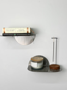 7. Étagères flottantes décoratives en métal pour le rangement mural de la maison ou du bureau - Product Image 2