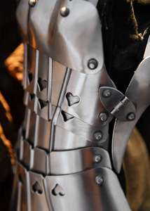 Guantes de Acero Premium con Acabado Antiguo Náutico Plateado/Dorado, Accesorios de Metal Pulido para Disfraces, Teatro y Decoración del Hogar - Product Image 2