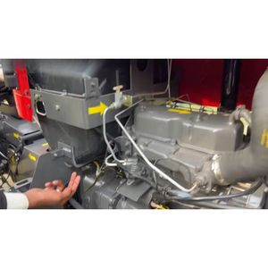 Tracteur Massey Ferguson de conception compacte MF 240 2WD 50 HP avec outils compatibles pour une utilisation agricole pour l'exportation vers le marché africain - Product Image 3