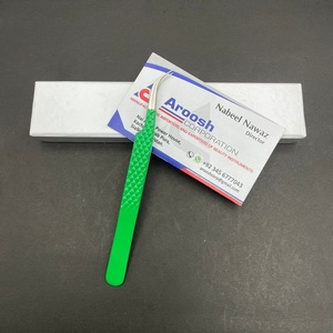 Haute Qualité Durable En Acier Inoxydable J-Curve Type Diamant Grip Pince À Épiler Couleur Verte Outil D'extension De Cils En Gros - Product Image 1