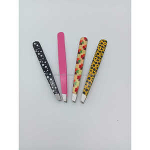 Pinzas de Precisión para Pestañas de Acero Inoxidable con Punta Lisa y Recta, Modelo 762.0 Personalizable, para una Limpieza Eficiente - Product Image 4