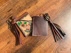 Nueva llegada Real Floral Tooled cuero ATM Card Holder casos elegante lindo pequeño Western moda borla tarjeta caso con llaveros - Product Image 6