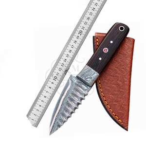 Cuchillo mini de cobre damasco forjado a mano con mango de madera y funda de cuero para camping, senderismo y caza. - Product Image 5