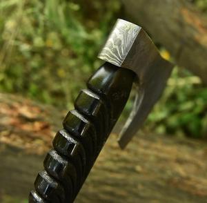 Hacha Vikinga, Hacha de Acero de Damasco, Hecha a Mano, Mango de Madera de Fresno, Ideal para Trabajos al Aire Libre y Regalos - Product Image 4