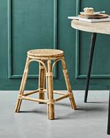Tabouret en rotin artisanal fait main pour hôtel de luxe, resort, café, restaurant, collection de meubles d'intérieur et d'extérieur
