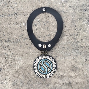 สร้อยคอคริสตัลคราฟท์แบบแอฟริกันยอดนิยม สร้อยคอโชคเกอร์ สร้อยคอแบบมีจี้ลายเรขาคณิตสำหรับผู้หญิงสำหรับงานปาร์ตี้ - Product Image 3