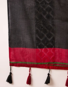 KV Women's <b>Red</b> Cotton Woven Saree With Unstitched <b>Blouse</b> - Product Image 6