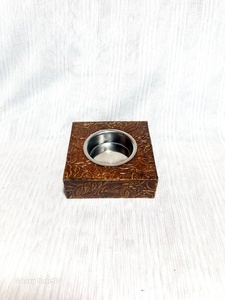 Brûleur à Bakhoor en métal avec revêtement en MDF, design artisanal, à prix très avantageux - Product Image 3