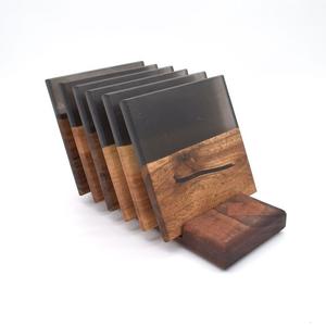 Última llegada: Juego de posavasos de resina de madera, posavasos de epoxi, tapetes y almohadillas para mesa de comedor a bajo precio al por mayor - Product Image 5