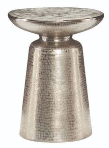 Table d'appoint en métal brillant, idéale pour la placer près du lit, ajoutant chaleur et commodité aux espaces de couchage - Product Image 6