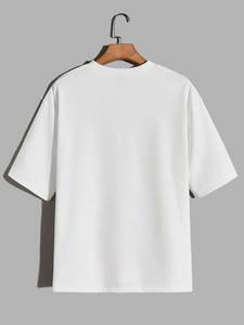 T-shirts homme entièrement personnalisés, couleur noire unie, sur mesure OEM ODM, pour l'été, écologiques, légers, style streetwear. - Product Image 3