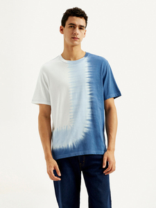 Camiseta de algodón de manga corta con cuello redondo y estampado tie-dye azul y blanco para hombre, estilo casual, corte regular, talla grande - Product Image 4