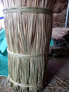 เชือกเส้นใยหญ้าทะเลบิดเกลียวขนาด 4.5–5 มม. เชือกธรรมชาติสำหรับงานฝีมือ เฟอร์นิเจอร์ และของตกแต่งบ้าน ราคาโรงงานแข่งขันได้ 30 ANGLE - Product Image 4