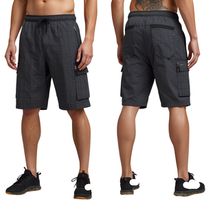 Shorts en nylon contemporains pour hommes avec motifs urbains et poches fonctionnelles - Product Image 3