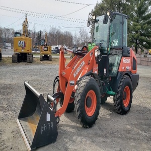 Chargeuse sur pneus Kubota – Qualité supérieure, excellent état de fonctionnement, machine fiable – Achetez maintenant, livraison rapide, usage intensif - Product Image 4