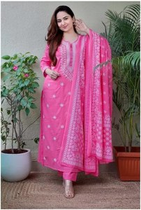 Embroidered Cotton Salwar Kameez Set with Dupatta Women Traditional Loose Fit <b>Ankle</b>-Length Casual Wear India Pakistan Style - Product Image 4