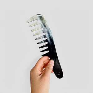Natural Cow Horn Eco-Friendly Handmade Premium Anti-Static Hair Comb Detangler for Men Women and <b>Beard</b> <b>Care</b> - Product Image 3