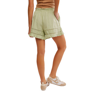 กางเกงขาสั้นผู้หญิงแบบมีระบายชายเอวผูกเชือก สีเขียวอ่อน สไตล์ลำลองสำหรับฤดูร้อน ระบายอากาศได้ดี แต่งลายตาไก่ ผ้าคอตตอนผสม - Product Image 6