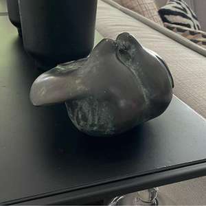 Decoración de mesa para sala de estar, escultura de bronce de dos palomas, objetos decorativos, precio al por mayor - Product Image 2