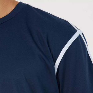 Ensemble T-shirt et short pour homme bleu marine à manches courtes avec bordure contrastante blanche, coupe oversize, style streetwear, tricoté 100% coton, délavé à l'acide - Product Image 3