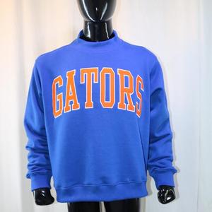 Sudadera GATORS con cuello simulado, 450 GSM, nombre personalizado, bordado en aplique, corte holgado, 100% algodón, felpa francesa. - Product Image 3
