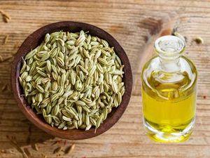 Natural Fennel Seed <b>Essential</b> <b>Oil</b> Bulk Wholesale Steam Distilled Undiluted Export Quality from India Manufacturer Exporters - Product Image 3