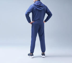 Ensemble survêtement coupe-vent réfléchissant imprimé personnalisé, léger et respirant, grande taille, style urbain, vente en gros - Product Image 4