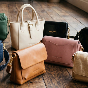 Bolso de Mano Mini de Cuero OEM con Correa de Cadena y Cierre de Solapa, Bolso de Cuero Mini para Mujer, para Todas las Temporadas, Uso Diario, Estilo Urbano - Product Image 3