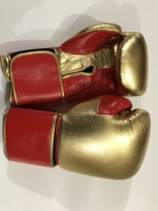 Gants de boxe en cuir de vachette personnalisés, gants d'entraînement professionnels, gants de sparring Muay Thai, gants de frappe pour la salle de sport, kickboxing, MMA, fournisseur direct - Product Image 2