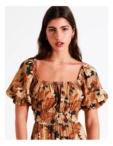 Robe à imprimé floral bohème chic et charmante, avec corsage froncé, manches courtes bouffantes, coupe trapèze mini - Product Image 4