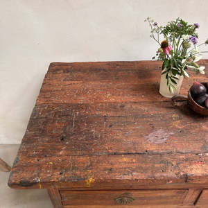Buffet en bois rustique antique avec 3 tiroirs et 3 portes shaker pour salon - Product Image 3