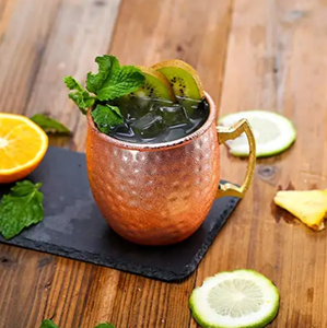 Mug Moscow Mule en cuivre 100% de 550 ml de la marque Indian Home Crafte, avec boîte colorée - Product Image 5