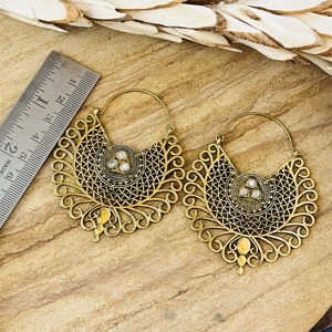 Pendientes Geométricos Boho de Último Diseño, Joyería Tribal de Aro de Latón, Acabado de Latón Antiguo, Mandala Étnico para Venta al por Mayor/OEM/ODM - Product Image 3