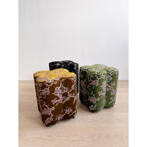 Pouf en tissu irrégulier de style bohème avec motif floral, décoration multifonctionnelle pour salon - Product Image 3