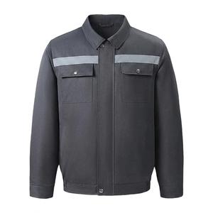 Camisa de Trabajo Gris Claro para Hombre con Dos Bolsillos en el Pecho, Cuello Clásico, Corte Regular, para Otoño - Product Image 6