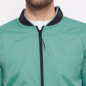 Chaqueta Bomber Verde de Poliéster Lisa para Hombre, Cortavientos Casual de Invierno, con Ribete Acanalado, Venta al por Mayor Personalizada OEM ODM - Product Image 4