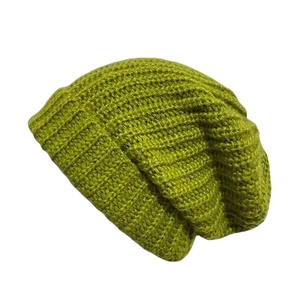 Bonnets de sport brodés et chauds en tricot gaufré personnalisés Casquettes courtes de marque pour hommes et femmes Fabrication d'images par sublimation sportive - Product Image 3