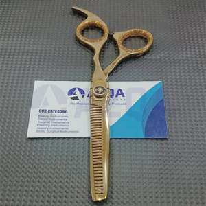Ciseaux à effiler les cheveux en acier inoxydable plaqué or avec dents pointues pour usage professionnel en salon et coiffure - Product Image 5