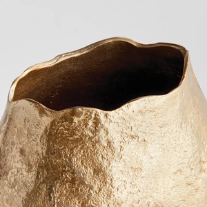 Jarrón de Mesa Contemporáneo de Bronce Hecho a Mano de la Colección Studio con Acabado Texturizado, 23.5 cm de Altura - Product Image 3