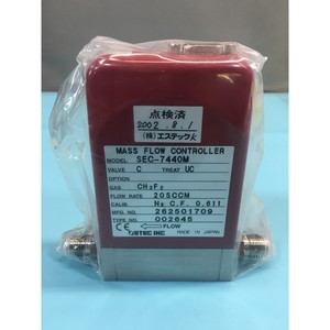 เครื่องควบคุมการไหลของมวล HORIBA STEC SEC-7440M, CH2F2 - อุปกรณ์และอะไหล่เซมิคอนดักเตอร์ระดับโลกที่เชื่อถือได้ - Product Image 3