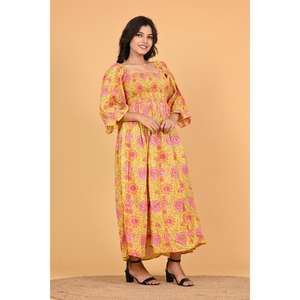 Vestido Largo Maxi de Algodón Hecho a Mano en India con Estampado Floral, Diseño Bohemio para Fiestas, Verano y Otoño, Ecológico para Mujer - Product Image 4