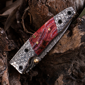 Cuchillo Plegable de Damasco Hecho a Mano con Hoja para Trabajo al Aire Libre, Cuchillo de Bolsillo de Damasco con Rendimiento Utilitario Diario - Product Image 4