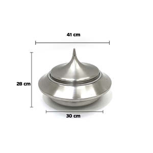 Réchaud à nourriture en acier inoxydable de style Majlis, avec dôme et une capacité de 3 L, est un plat de service et de chauffage luxueux de style arabe. - Product Image 1